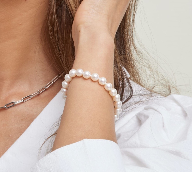 7.0-7.5mm Akoya White Pearl Bracelet - AAA Quality - Model Image