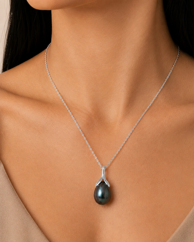 10-11mm Tahitian South Sea Pearl Rose Gold Plated Olive Pendant - Secondary Image