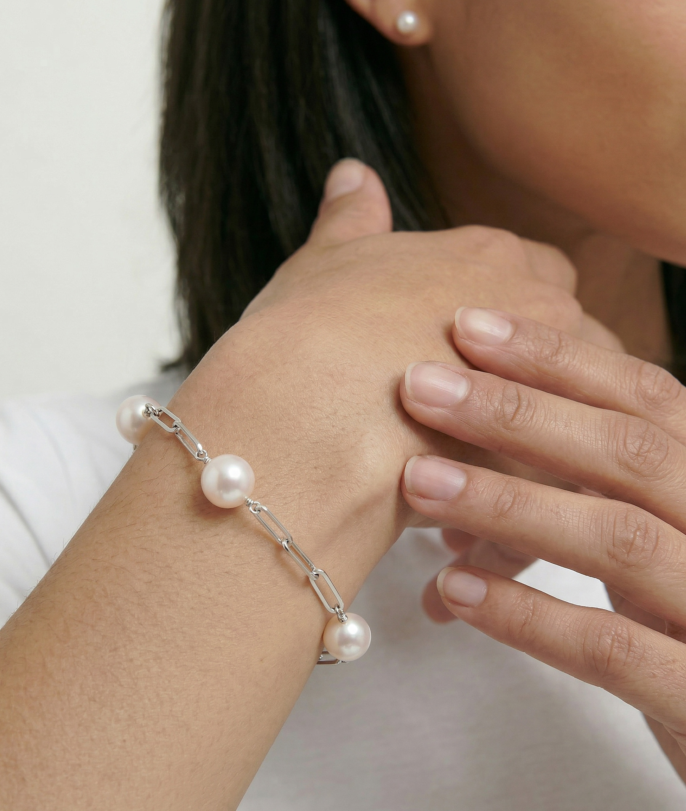 14K Gold 8.5-9.0mm Japanese Akoya Pearl & Chain Link Bracelet - Secondary Image