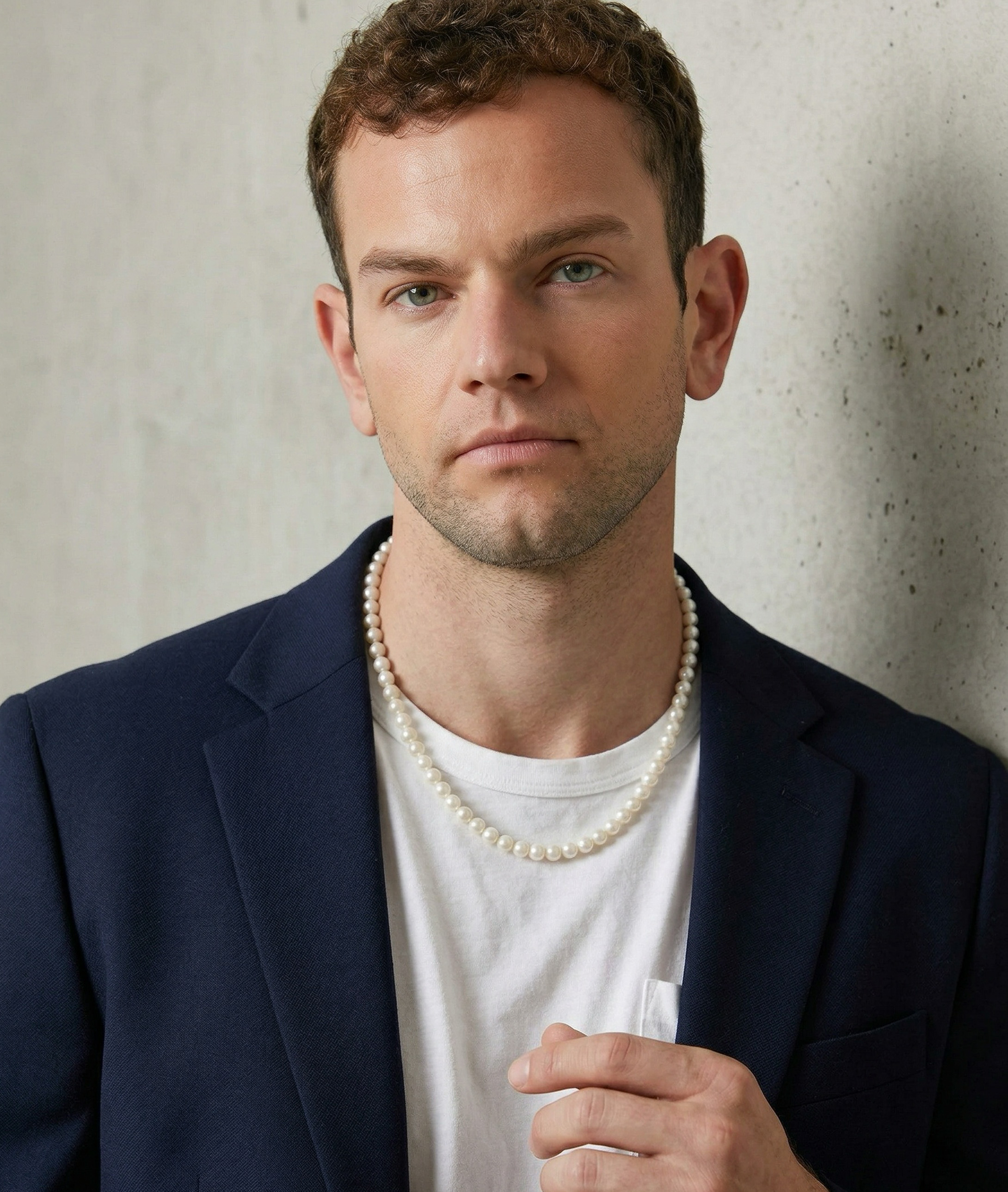 8.0-8.5mm White Freshwater Pearl Adjustable Necklace for Men - Model Image