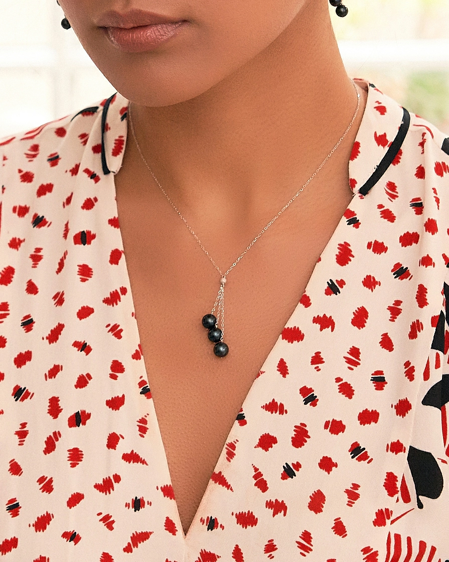 14K Gold Black Japanese Akoya Pearl Tincup Cluster Pendant