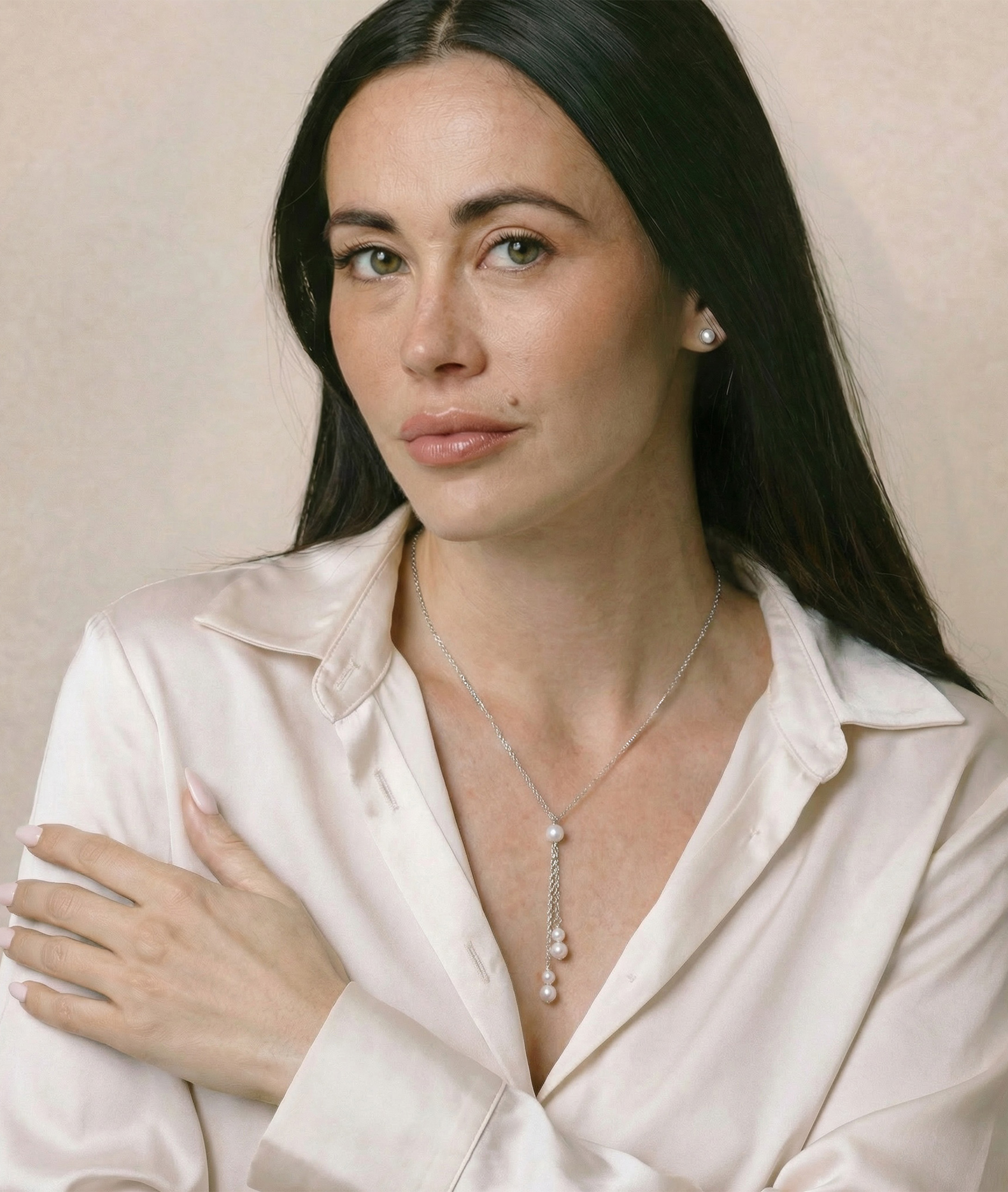 Freshwater Pearl Tincup Selena Necklace Pendant - Model Image