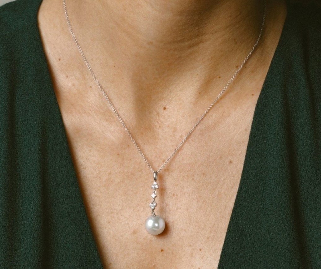White South Sea Pearl & Lab Grown Diamond Georgia Pendant