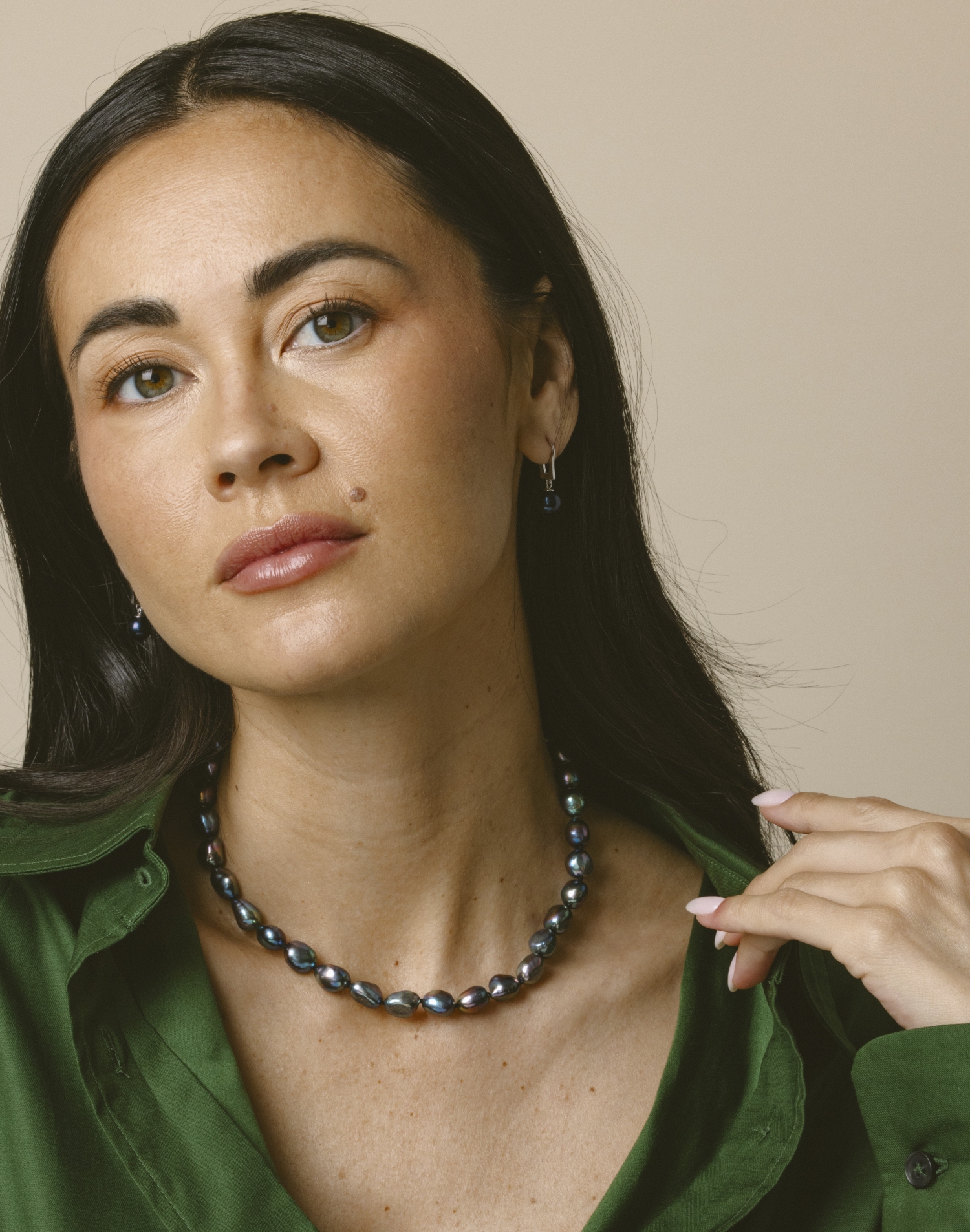 Black Freshwater Pearl Classic Elegance Earrings