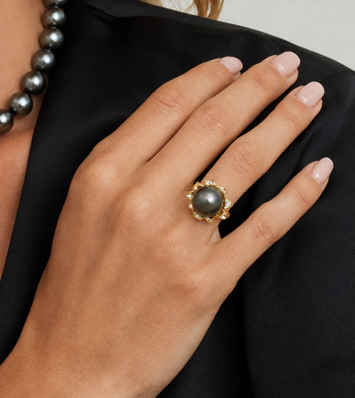 Tahitian South Sea Pearl & Diamond Robin Ring - Third Image