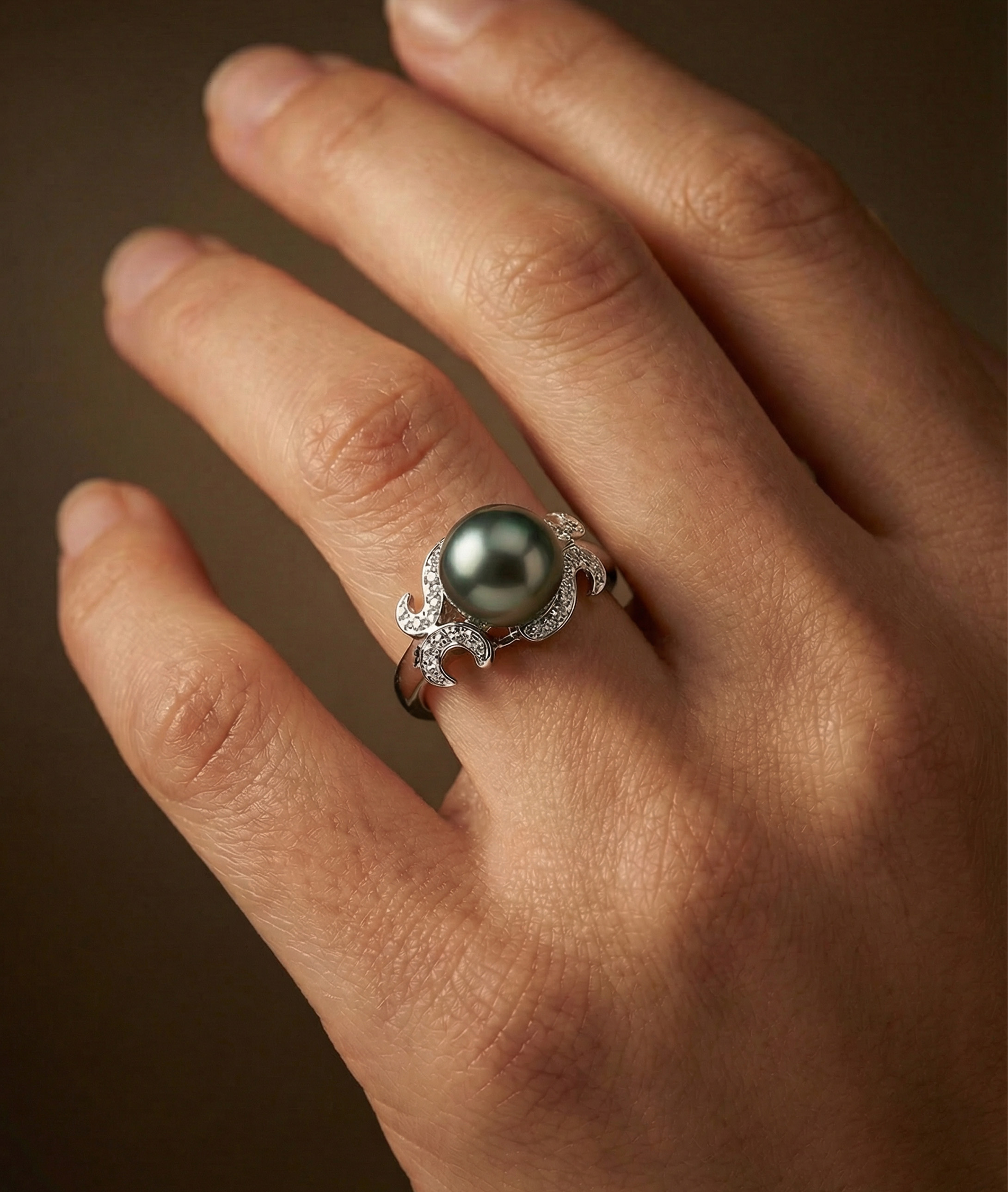 Tahitian South Sea Pearl Crown Jewel Ring - Secondary Image